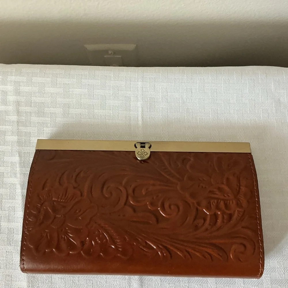 Embossed Floral Leather Wallet - Brown